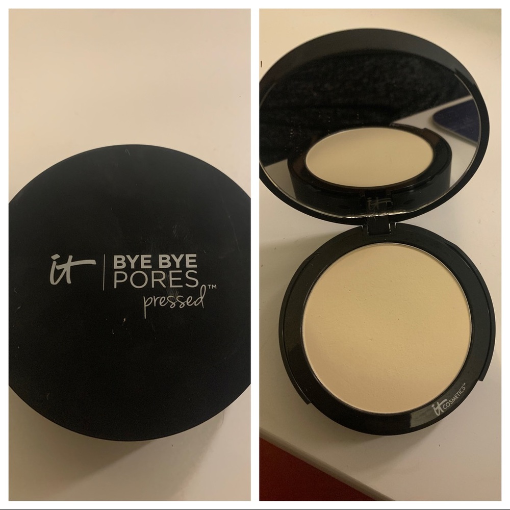 It cosmetics bye bye pores pressed powder